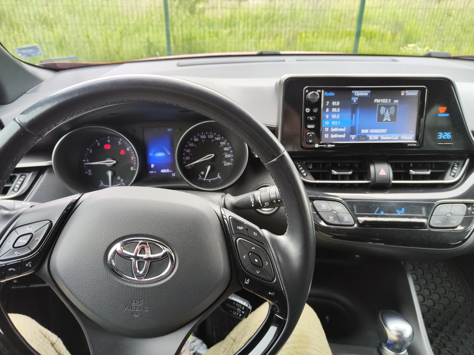 Toyota C-HR  - изображение 8