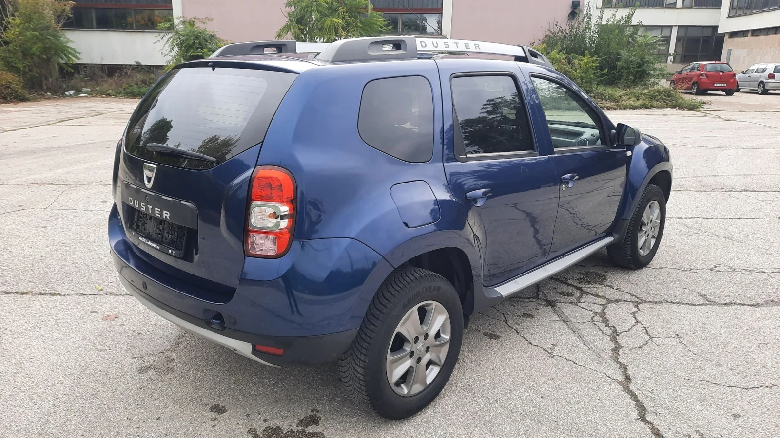 Dacia Duster 1.2TCe Euro6 Navi-Kamera - изображение 5