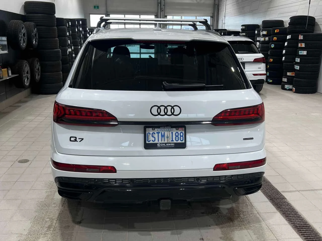 Audi Q7 * Technik * CARFAX * БЕЗ ПЪРВОНАЧАЛНА ВНОСКА, снимка 4 - Автомобили и джипове - 53728855