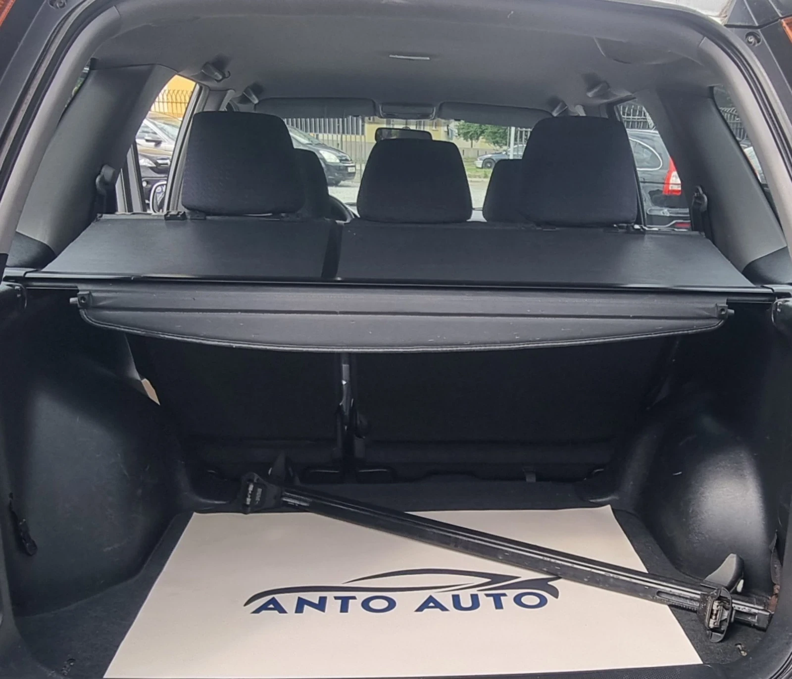 Honda Cr-v 2.0 i-VTEC 4x4 Подържана само в Хонда!, снимка 15 - Автомобили и джипове - 54765348