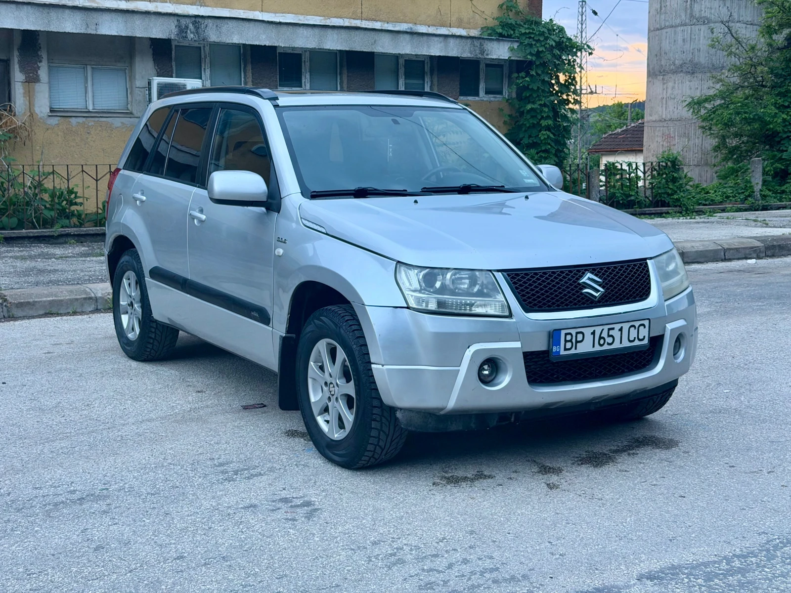 Suzuki Grand vitara 1.9 D, снимка 2 - Автомобили и джипове - 54800962