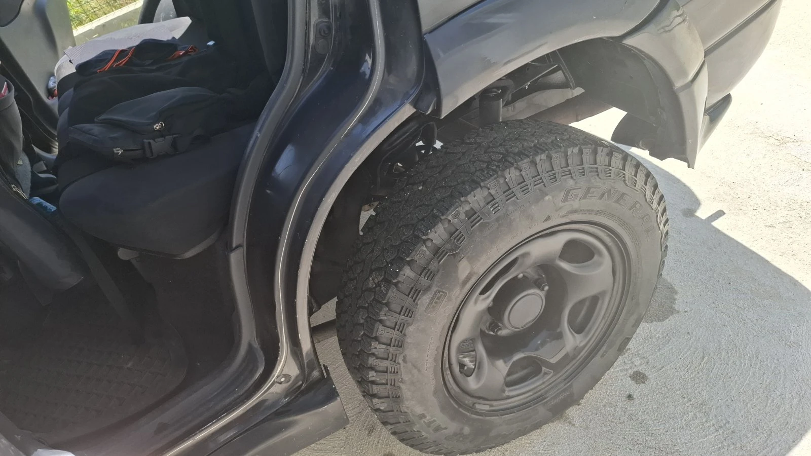 Suzuki Grand vitara 2.5, снимка 6 - Автомобили и джипове - 54846769