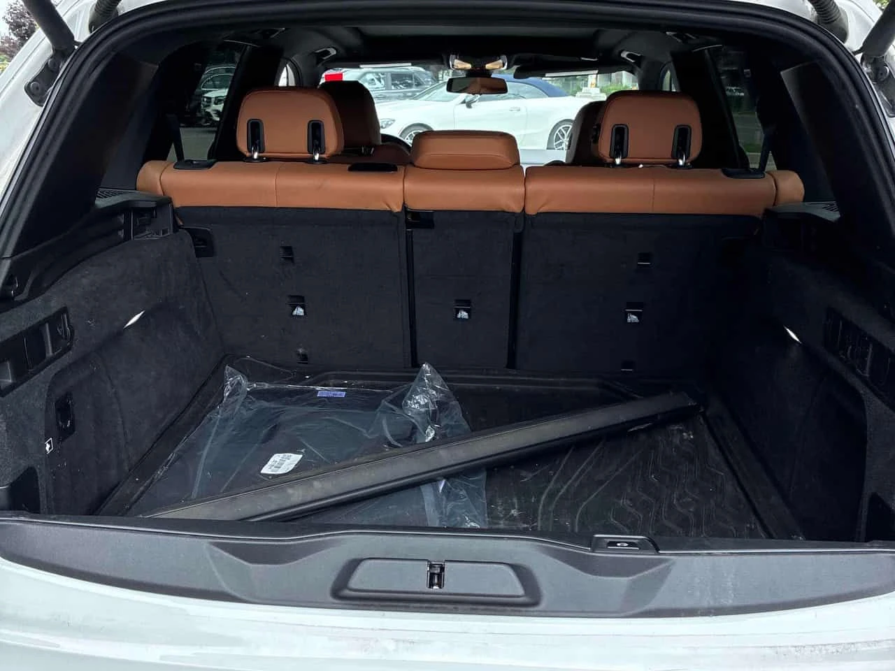 BMW X5 * xDrive40i * АВТОКРЕДИТ БЕЗ ПЪРВОНАЧАЛНА ВНОСКА* , снимка 13 - Автомобили и джипове - 55341157