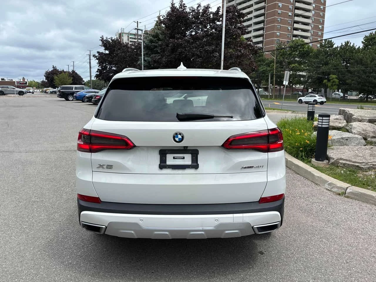 BMW X5 * xDrive40i * АВТОКРЕДИТ БЕЗ ПЪРВОНАЧАЛНА ВНОСКА* , снимка 4 - Автомобили и джипове - 55341157