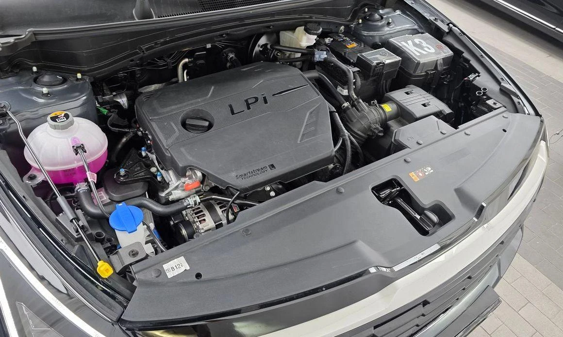 Kia Sportage LPG 2.0 2WD Noblesse  * koreiskikoli.bg * , снимка 6 - Автомобили и джипове - 55857994