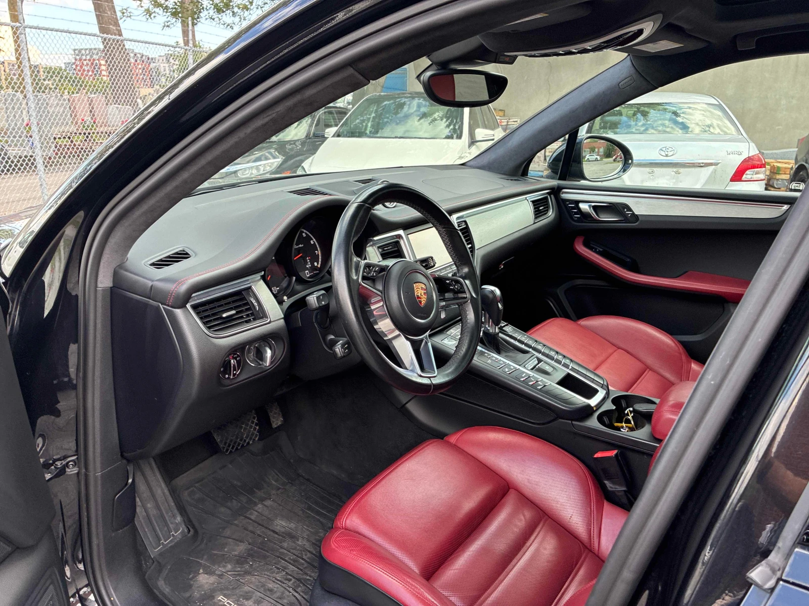 Porsche Macan  Turbo / BOSE / ОБДУХВАНЕ / CARFAX , снимка 5 - Автомобили и джипове - 55948265