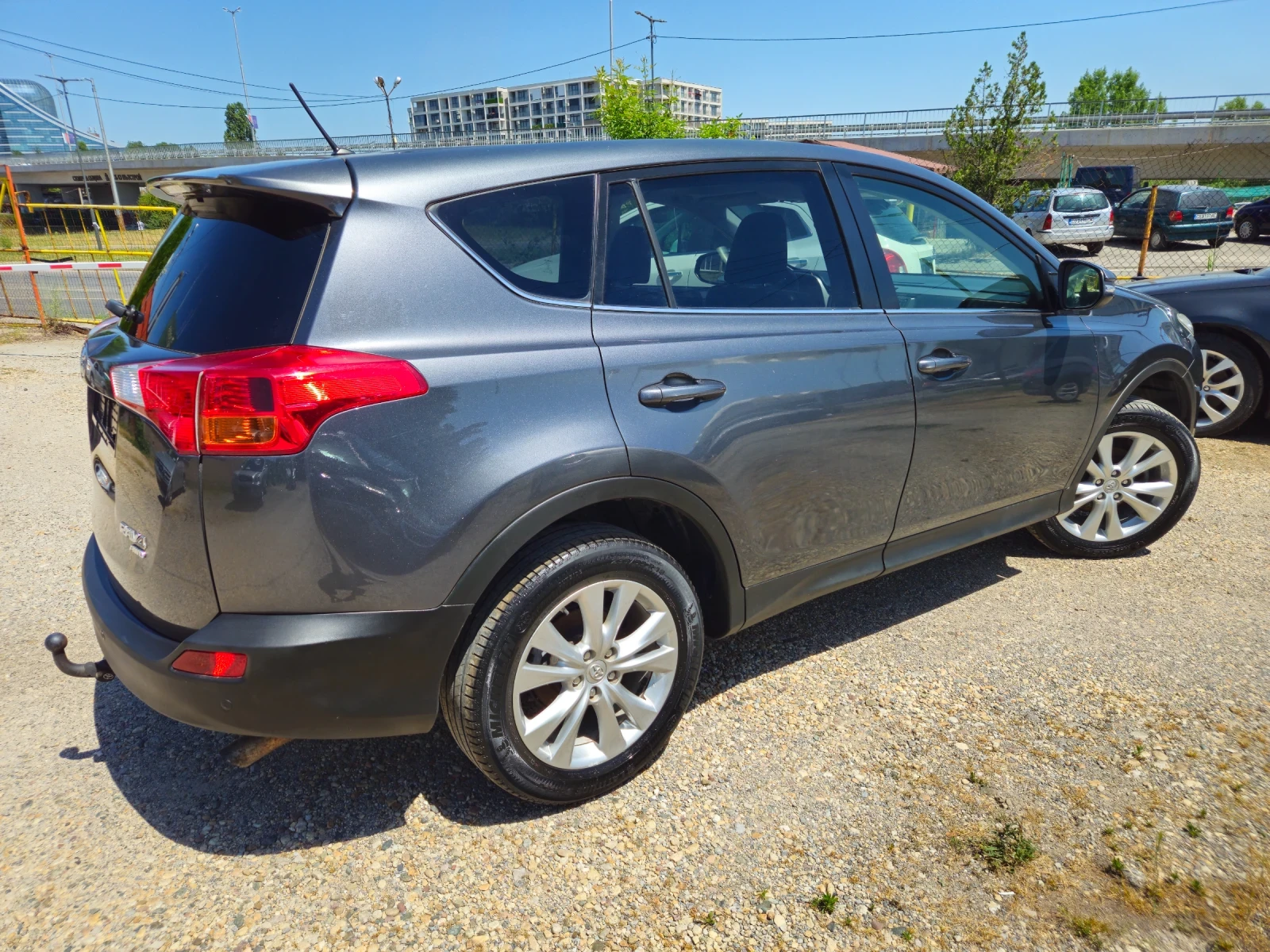 Toyota Rav4 PERMIUM БЕНЗИН, снимка 5 - Автомобили и джипове - 56231228