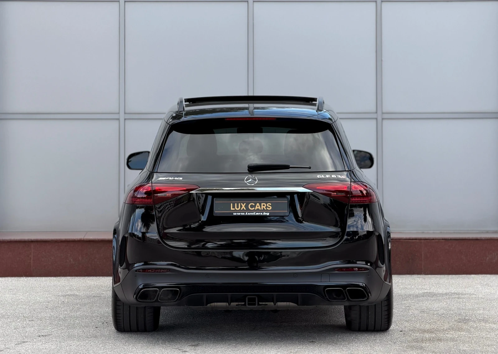 Mercedes-Benz GLE 63 S AMG -Face pack-Panorama-Burmester-Cam360-Keyless-, снимка 3 - Автомобили и джипове - 56235908