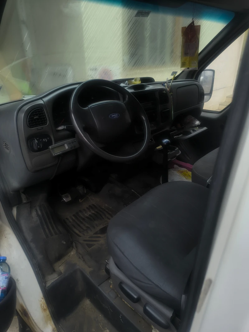 Ford Transit 100 T330, снимка 4 - Бусове и автобуси - 49198382