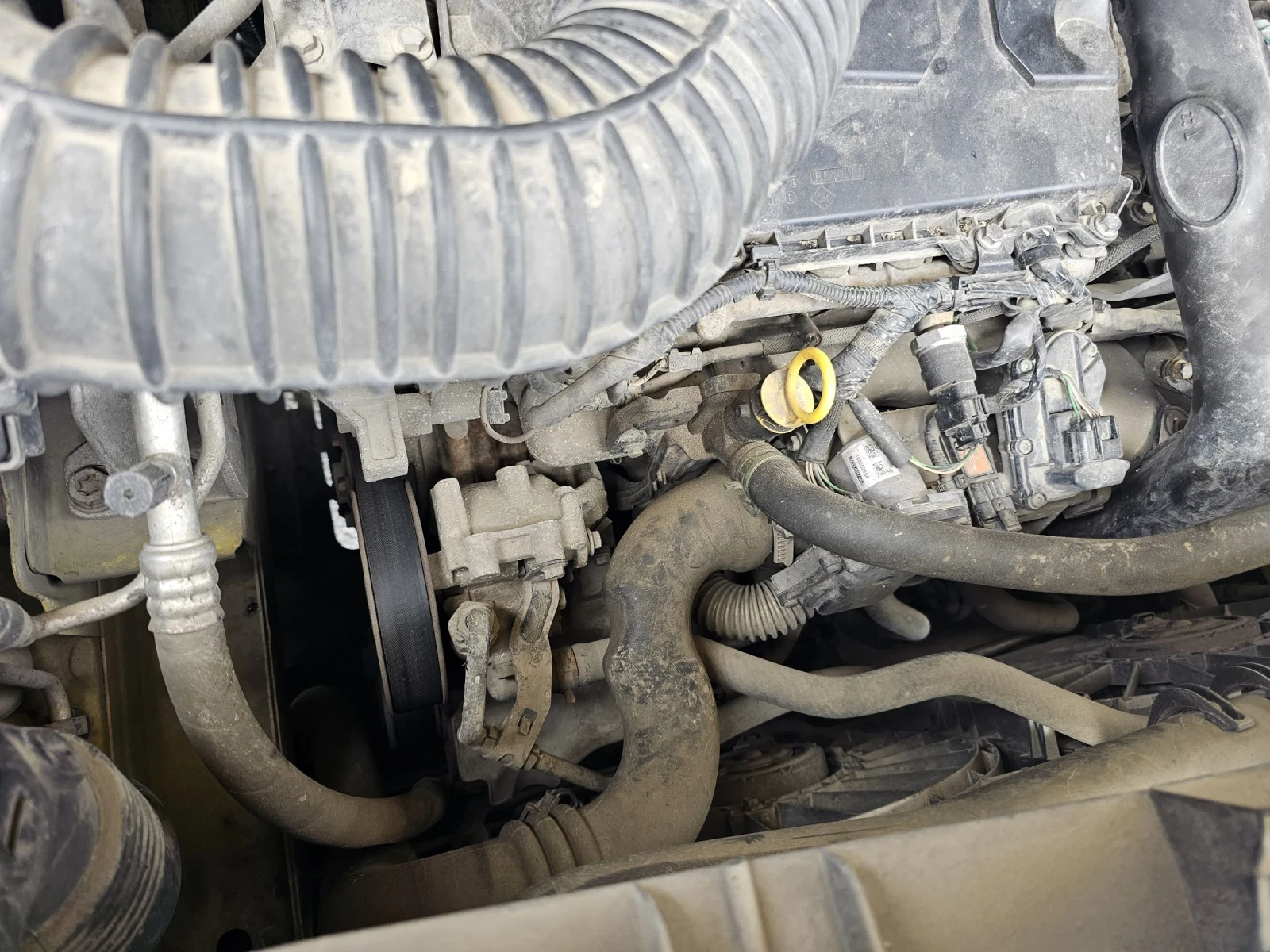 Renault Master 2.3dci, снимка 8 - Бусове и автобуси - 54537796
