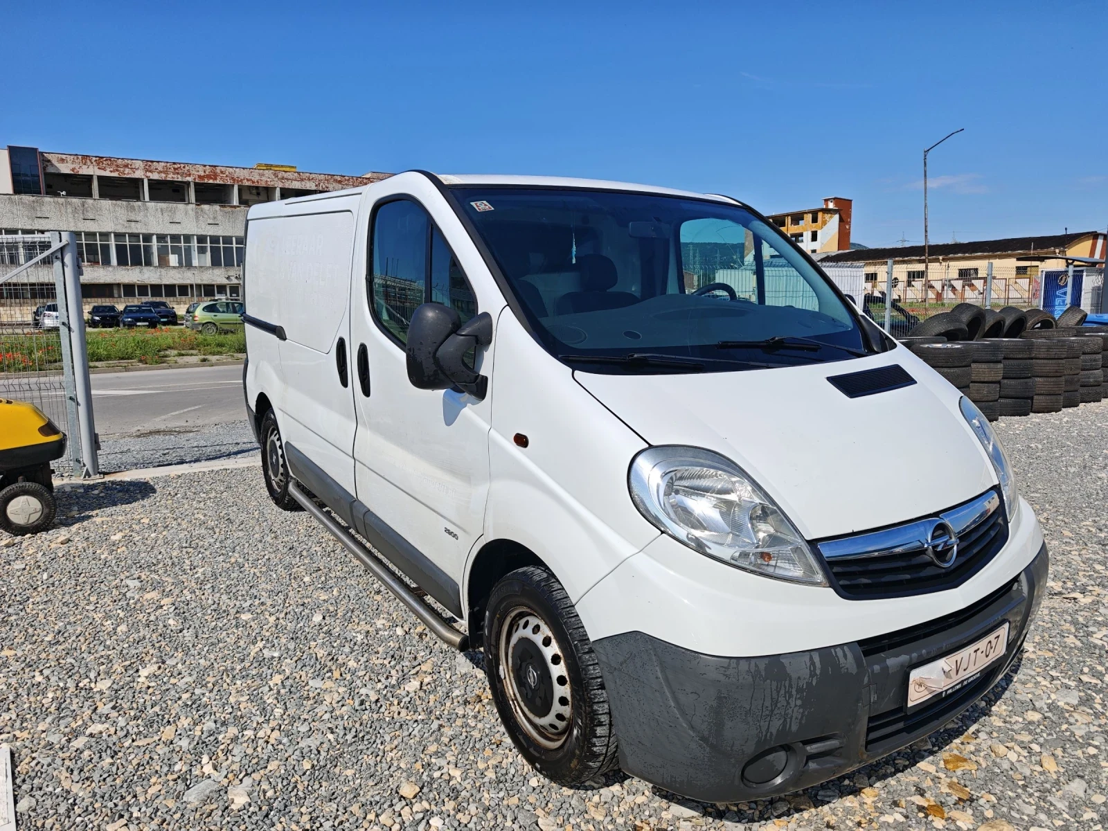 Opel Vivaro Opel vivaro , снимка 3 - Бусове и автобуси - 54858616