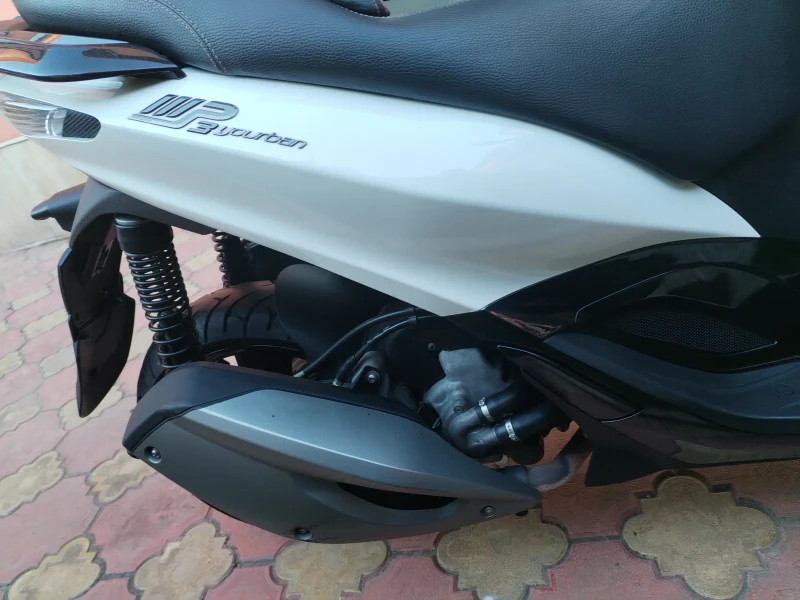 Piaggio Mp3 300i YRBAN 16KK, снимка 9 - Мотоциклети и мототехника - 52849651