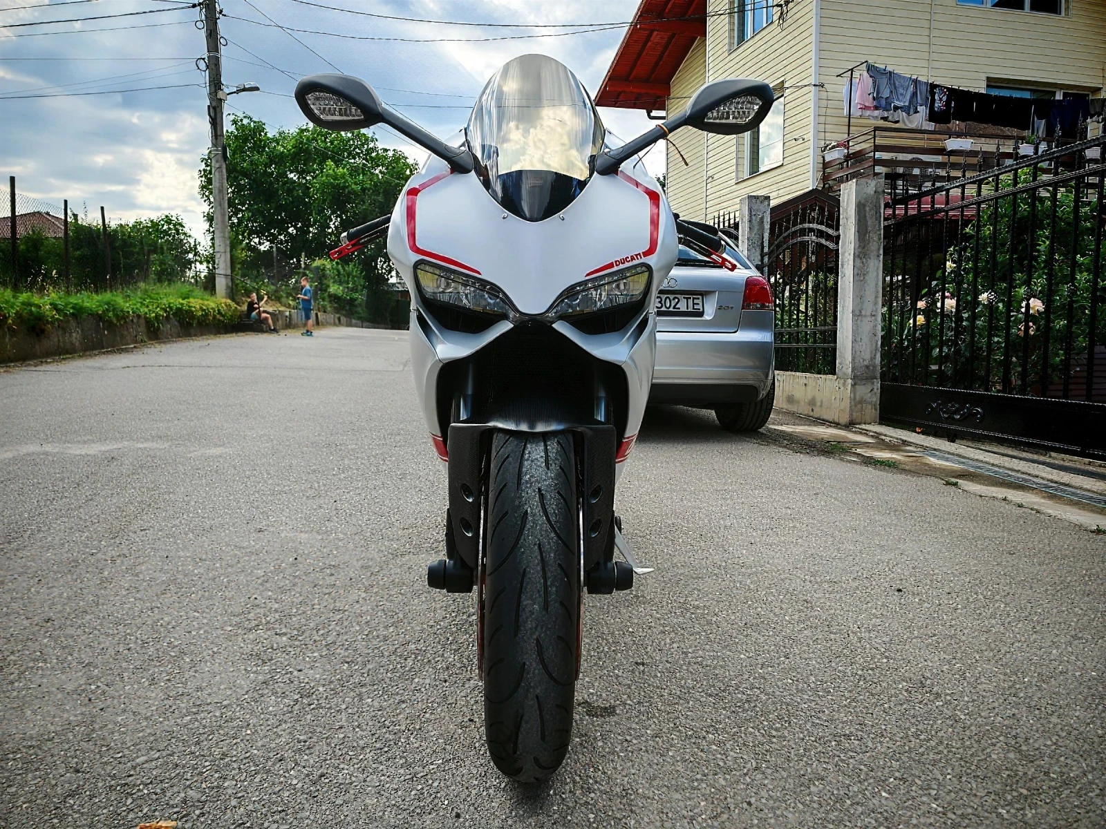 Ducati Panigale 899 - изображение 2