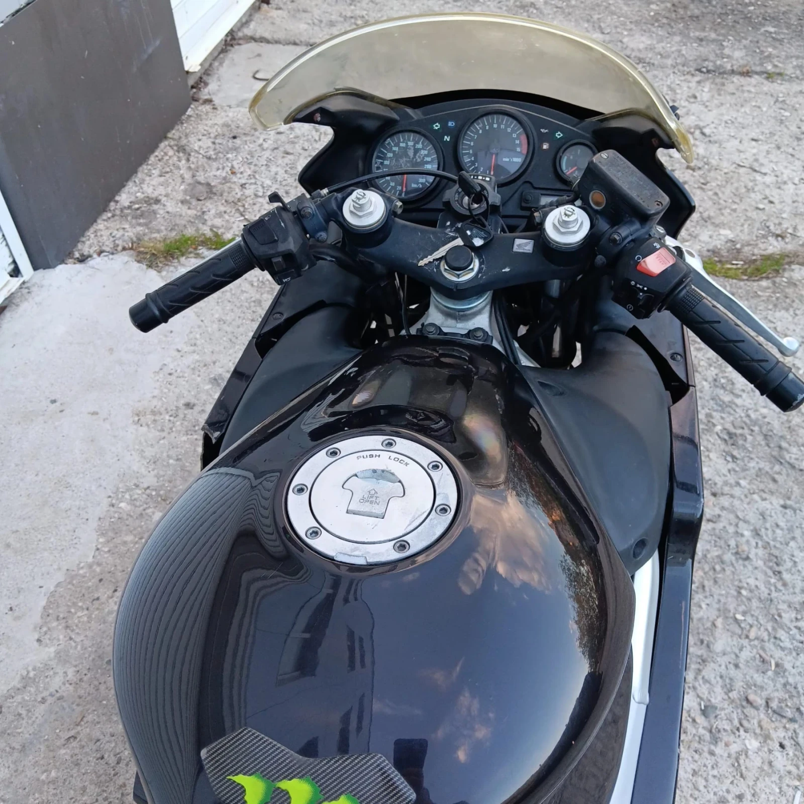 Honda Cbr F4  35kw A2, снимка 9 - Мотоциклети и мототехника - 54346483