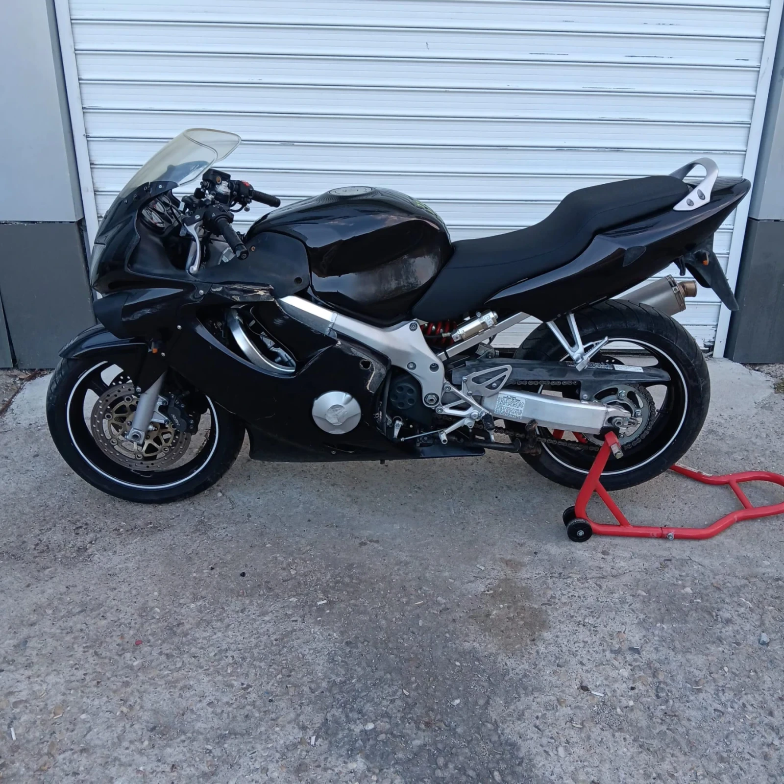 Honda Cbr F4  35kw A2, снимка 2 - Мотоциклети и мототехника - 54346483