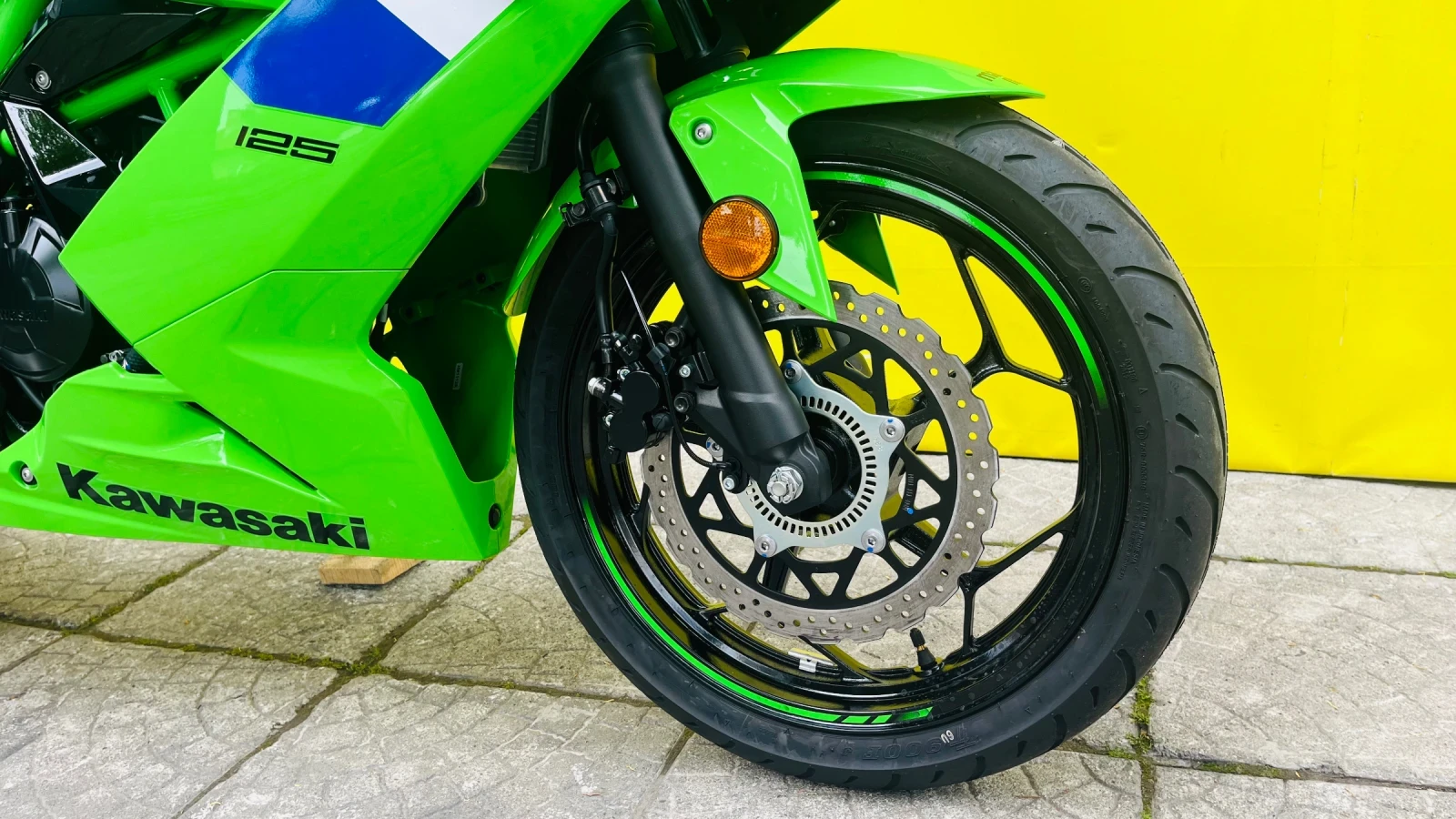 Kawasaki Ninja 125, снимка 7 - Мотоциклети и мототехника - 54451185