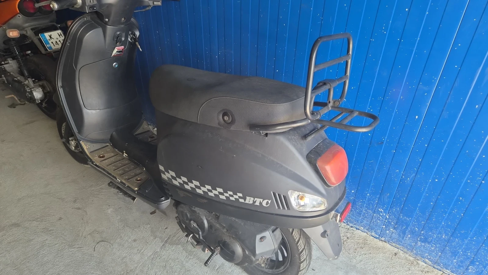 Aprilia 50 Скутери 8 броя на едро и дребно, снимка 9 - Мотоциклети и мототехника - 54962258