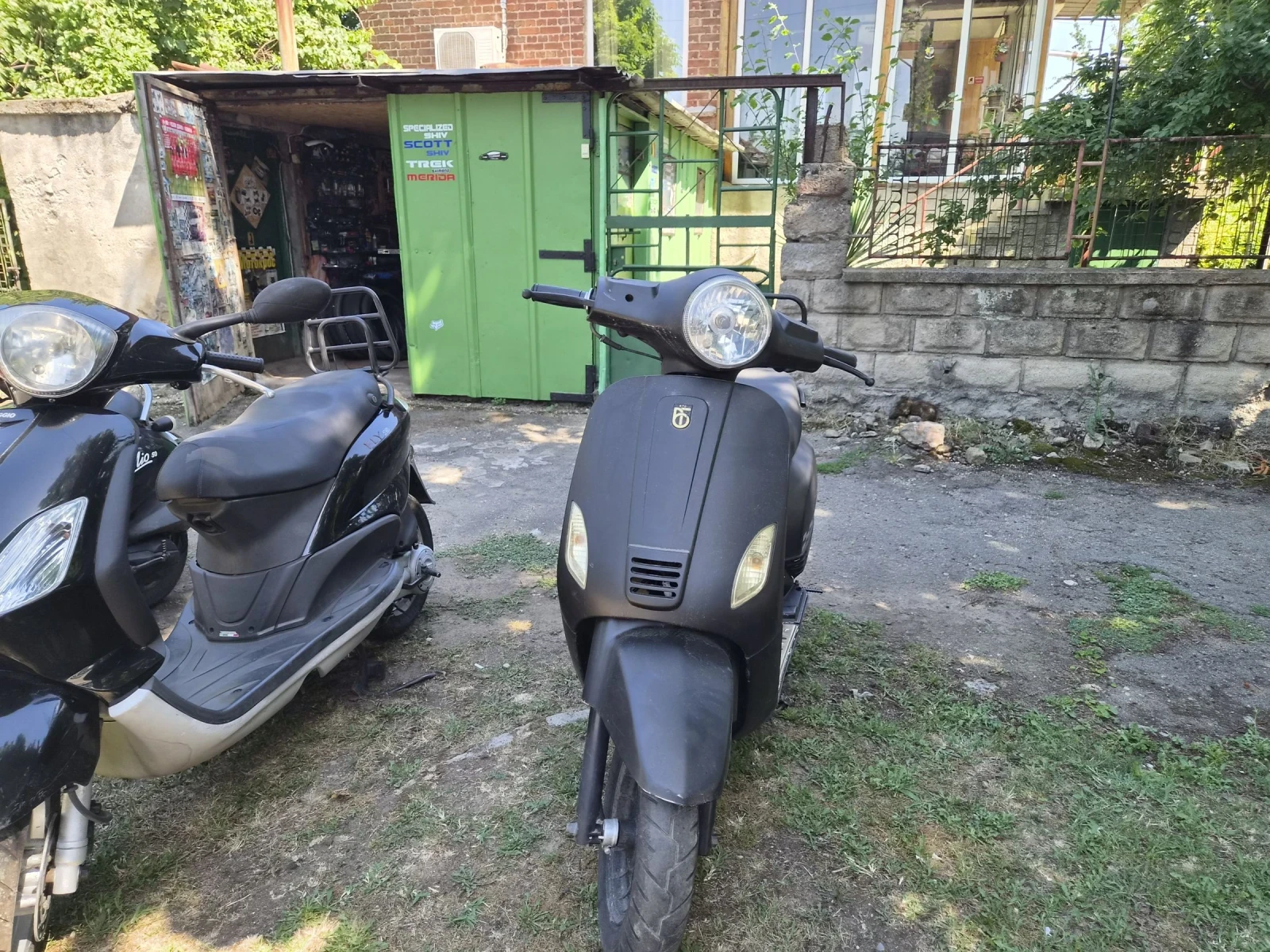 Vespa 50 Скутери 7 броя на едро и дребно, снимка 2 - Мотоциклети и мототехника - 54962258