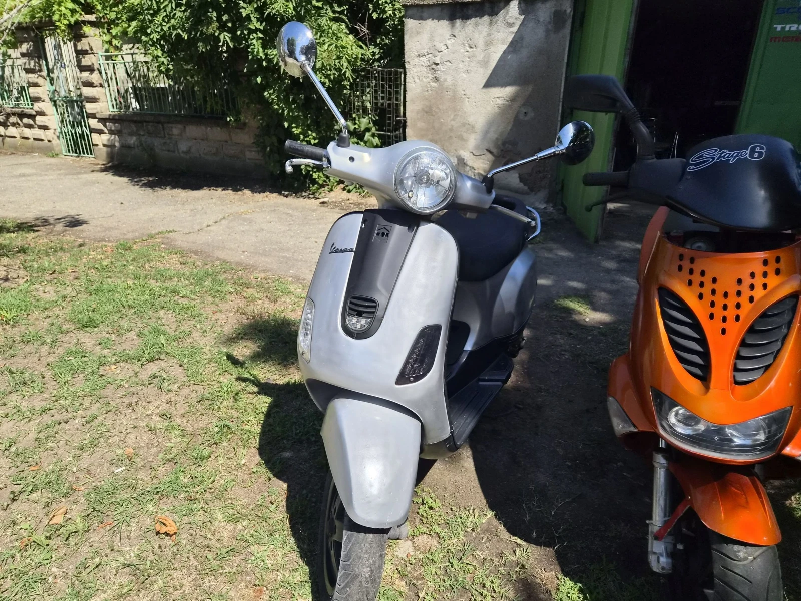 Vespa 50 Скутери 7 броя на едро и дребно, снимка 6 - Мотоциклети и мототехника - 54962258