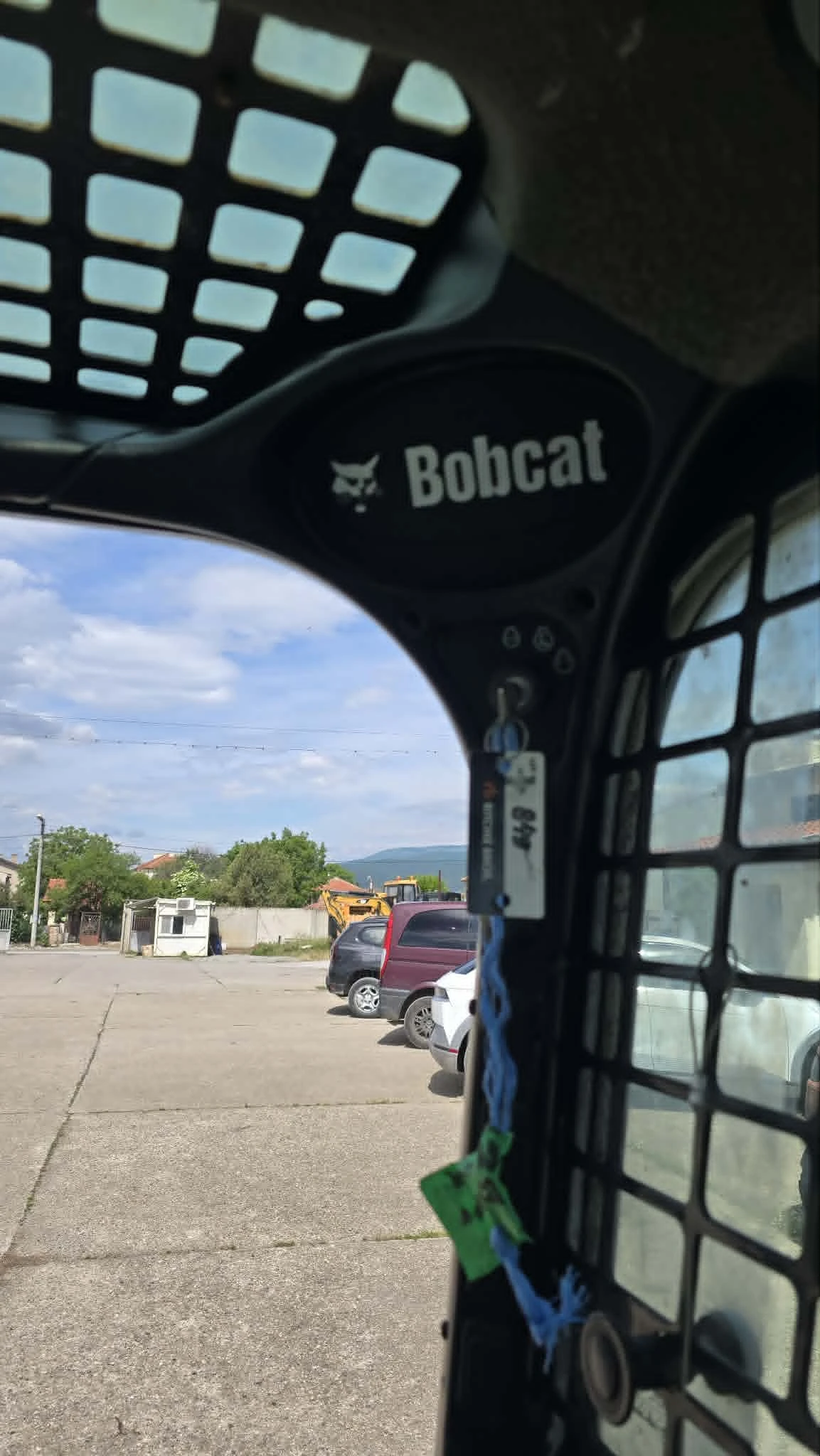 Мини челни товарачи Bobcat T650, снимка 9 - Индустриална техника - 54615870