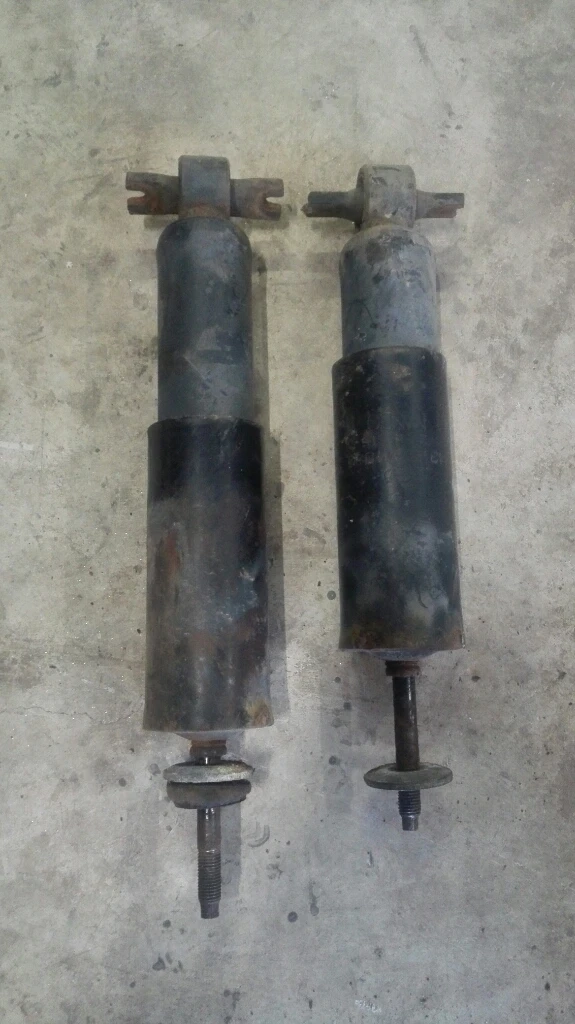 Амортисьори предни Хюндай Галопер 2.5тд