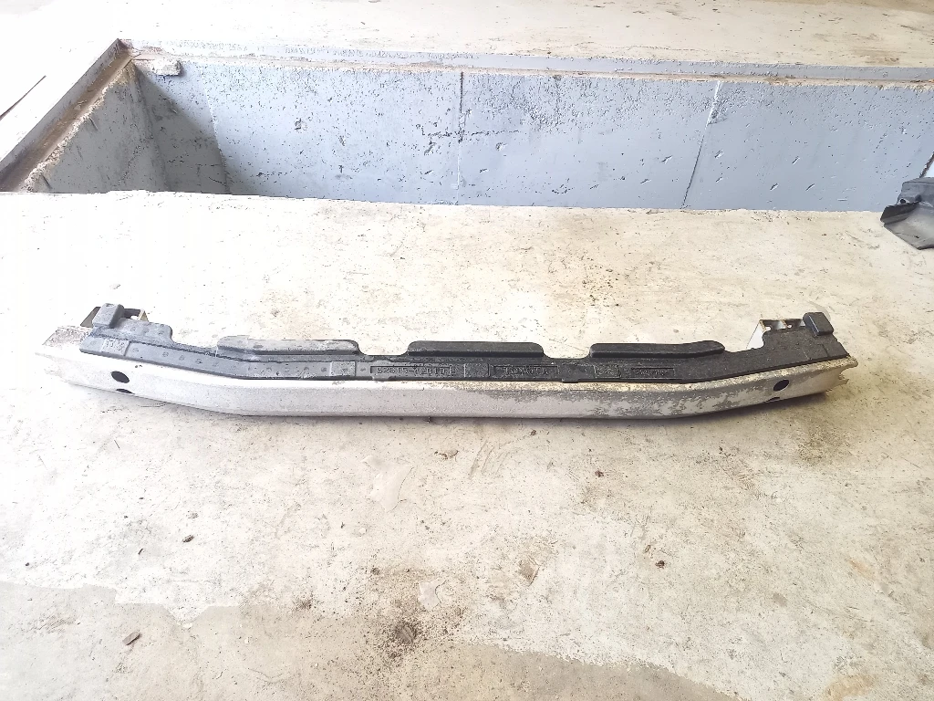 Греда под задна броня Тойота Рав4 (з)