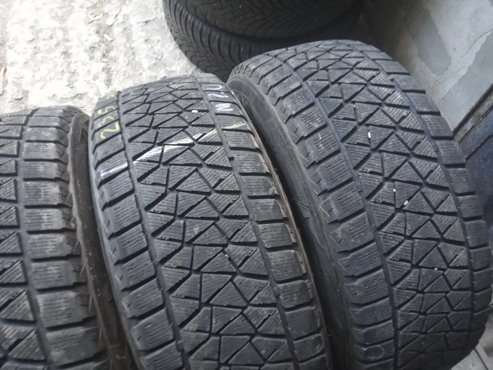 ���� 235/60R17 | Mobile.bg � ����������� 3