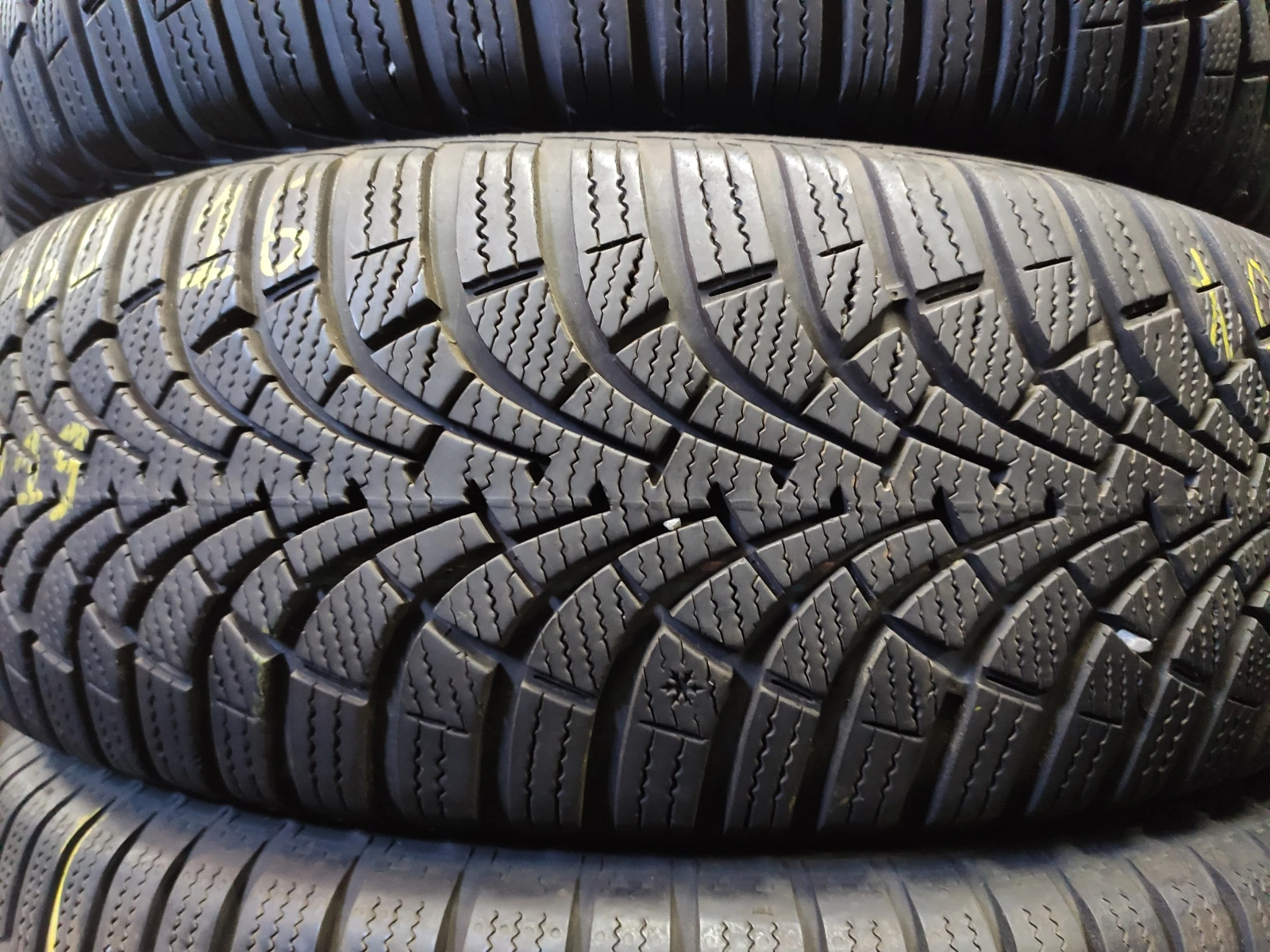  205/60R16 | Mobile.bg   1