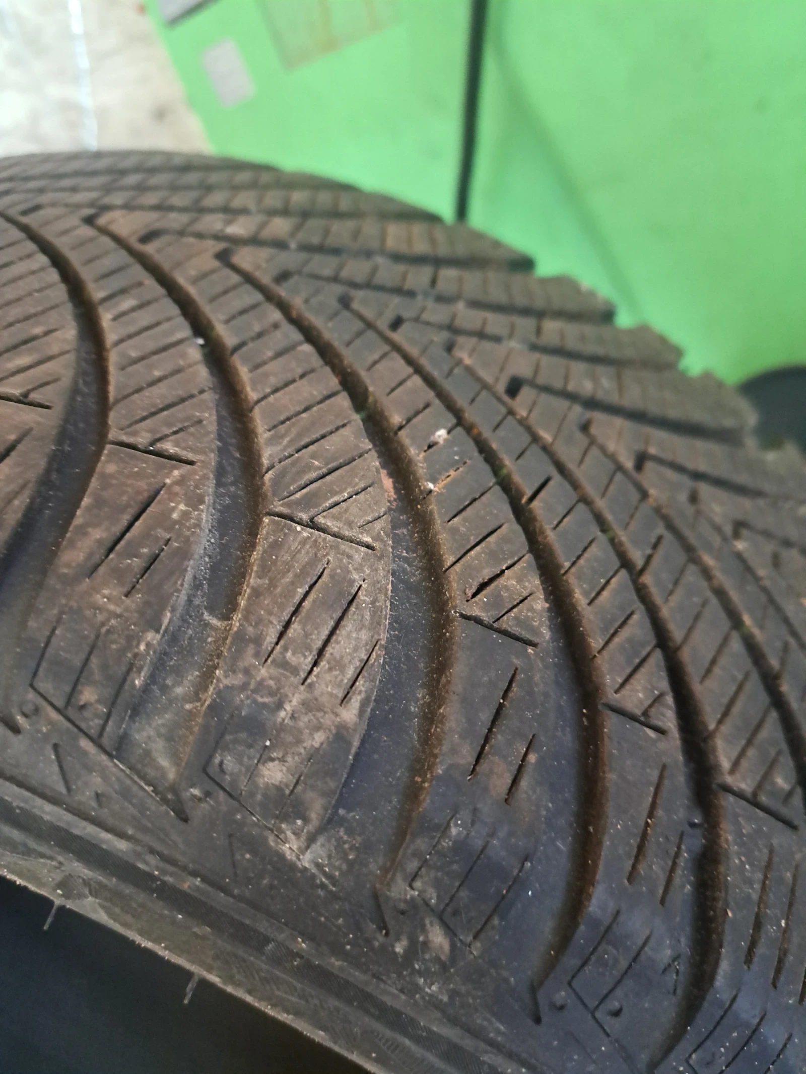 ���� 215/45R17 | Mobile.bg � ����������� 1