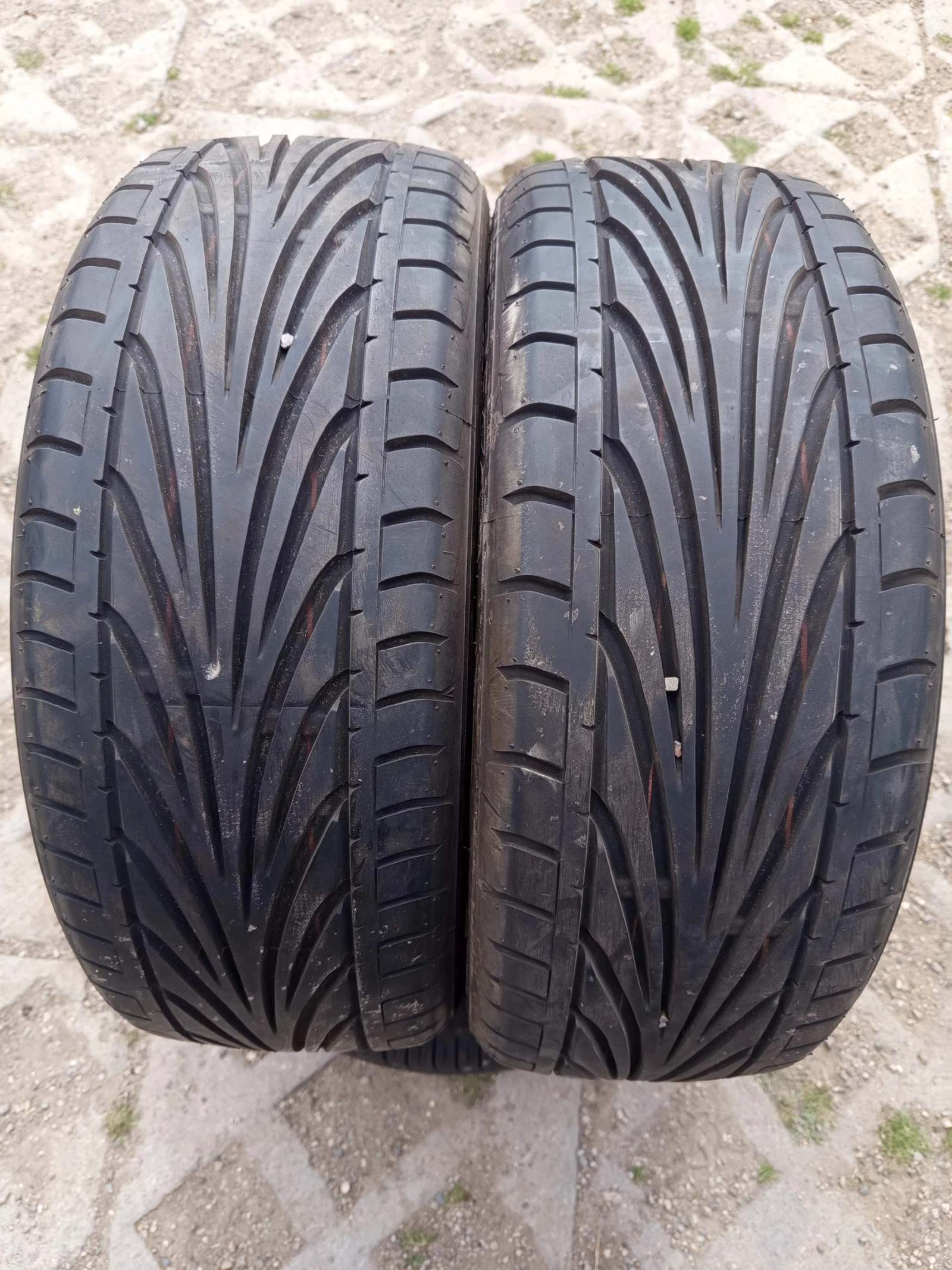 Гуми Летни 185/50R16