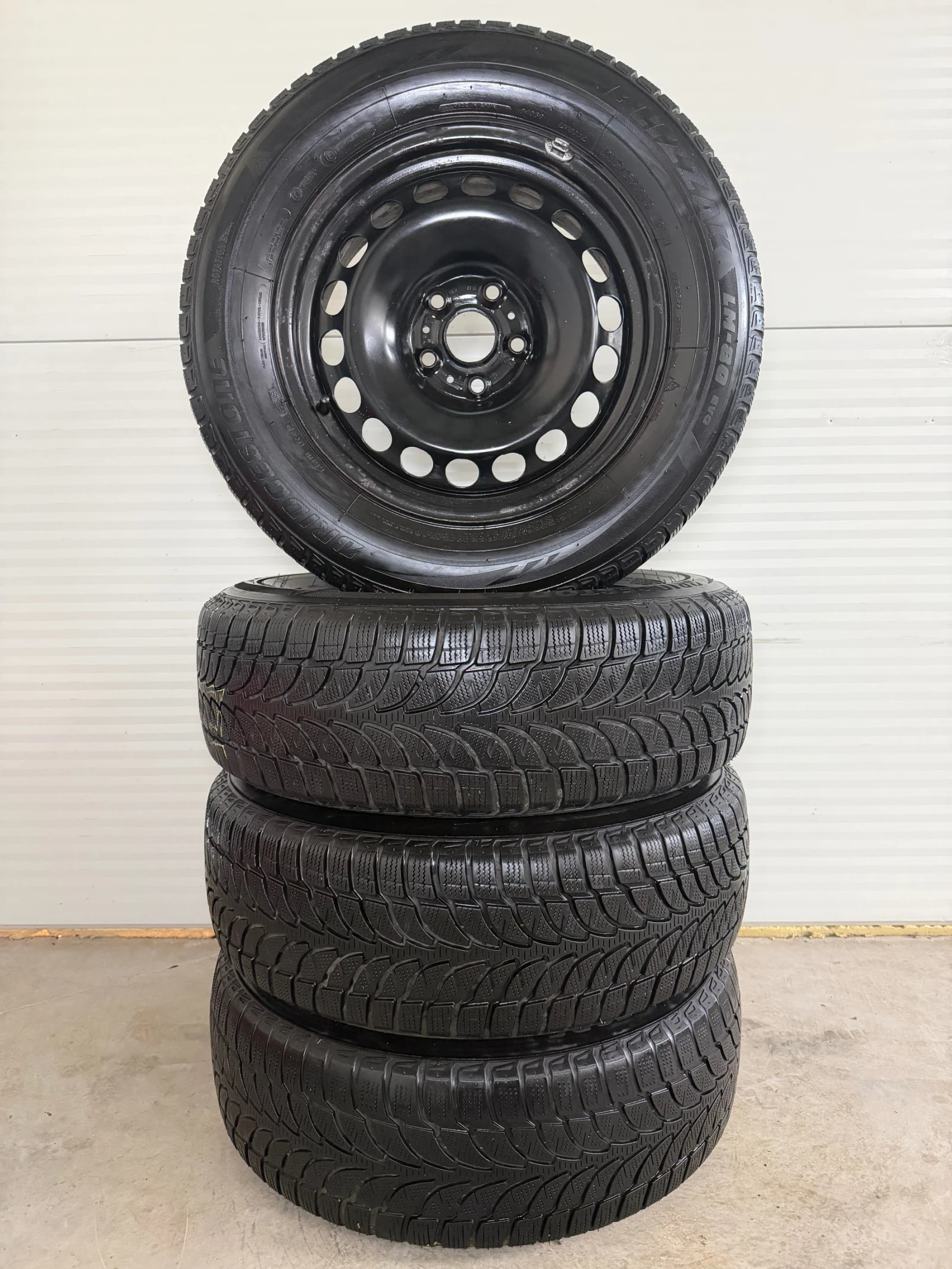 Гуми с джанти Bridgestone 215/65R16