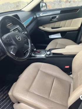 Mercedes-Benz E 220, снимка 13
