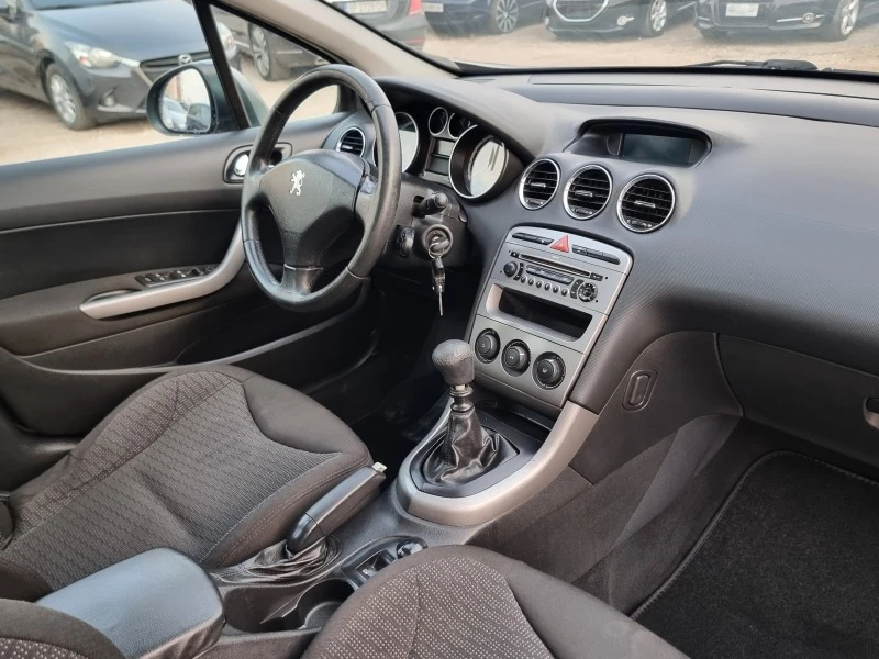 Peugeot 308 1.6HDI , снимка 16 - Автомобили и джипове - 44549779