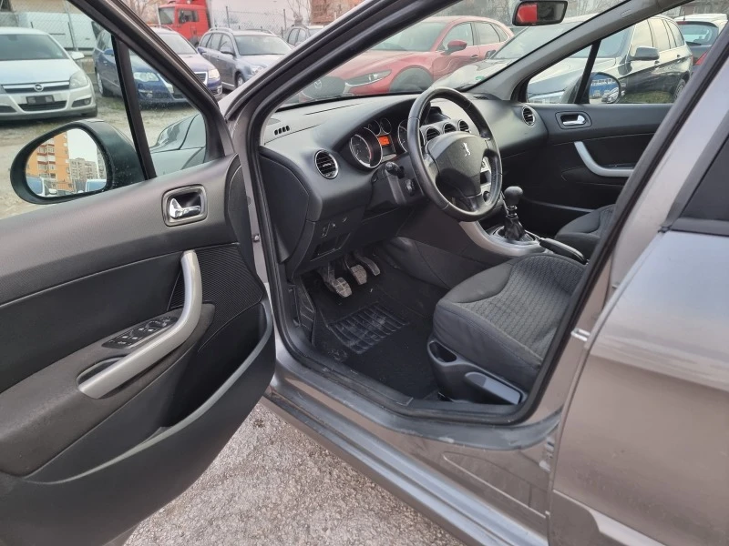 Peugeot 308 1.6HDI , снимка 10 - Автомобили и джипове - 44549779