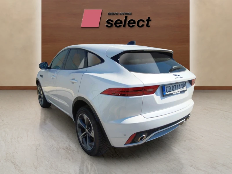 Jaguar E-pace 2.0, снимка 3 - Автомобили и джипове - 48032760