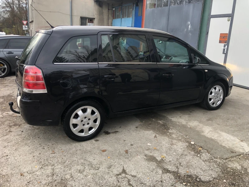 Opel Zafira 1.9 cdti 6+ 1, снимка 4 - Автомобили и джипове - 48061906