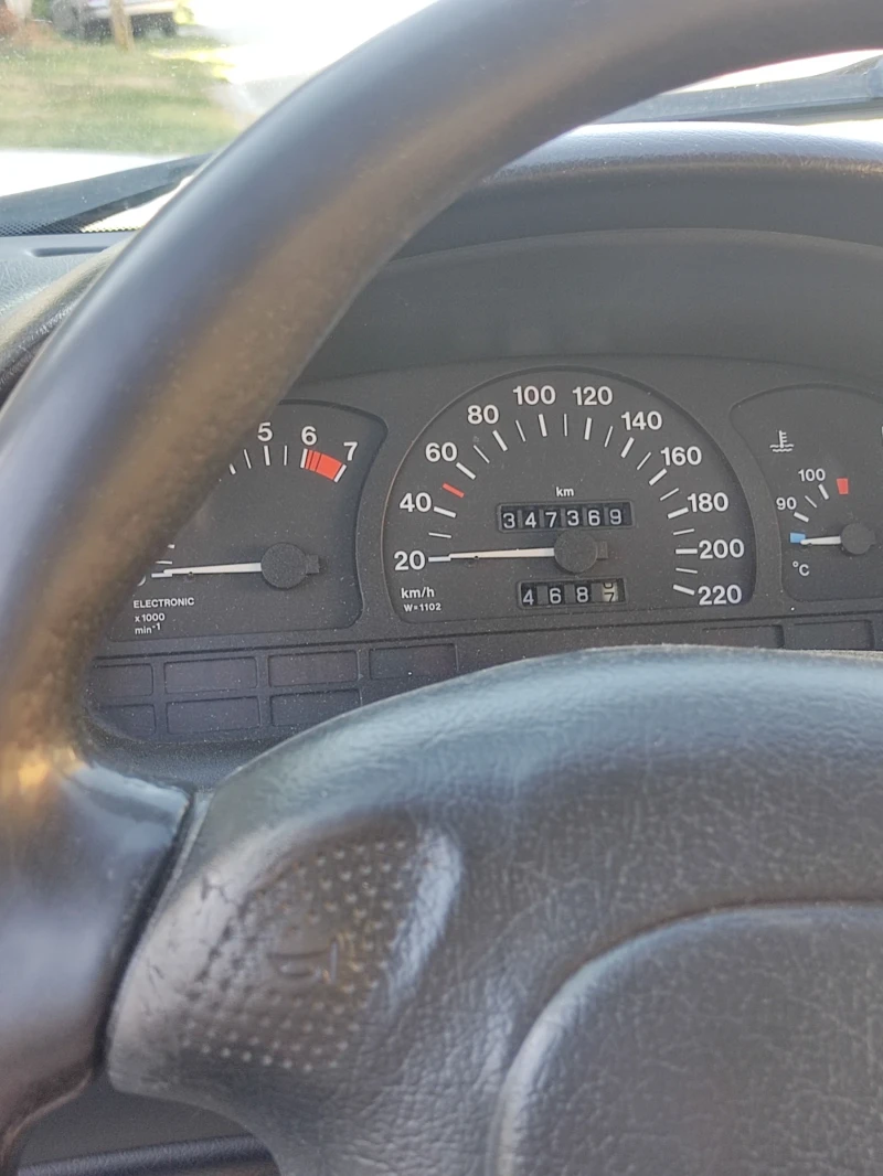 Opel Astra, снимка 5 - Автомобили и джипове - 52225837