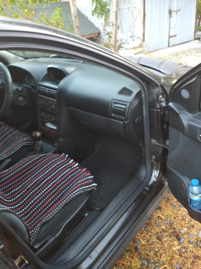 Opel Astra, снимка 5 - Автомобили и джипове - 51369509