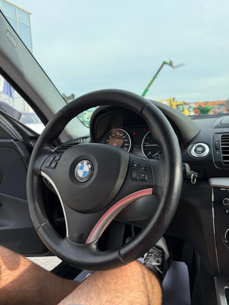 BMW 120 2.0D* FACELIFT* НОВ ВНОС* УНИКАЛНА* РЕВИЗИРАНА* , снимка 8 - Автомобили и джипове - 51504241