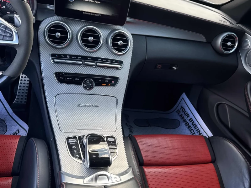 Mercedes-Benz C 63 AMG * S* CARFAX * БЕЗ ПЪРВОНАЧАЛНА ВНОСКА, снимка 9 - Автомобили и джипове - 52751392