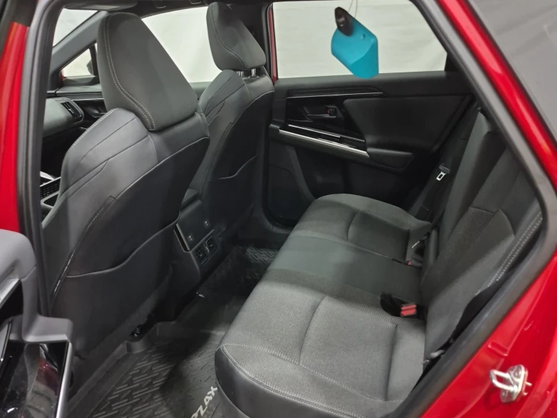 Toyota bZ4X XLE AWD, снимка 11 - Автомобили и джипове - 53183239