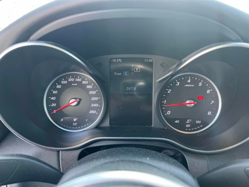 Mercedes-Benz C 300 * AWD 4MATIC * БЕЗ ПЪРВОНАЧАЛНА ВНОСКА * CARFAX * , снимка 8 - Автомобили и джипове - 53277530