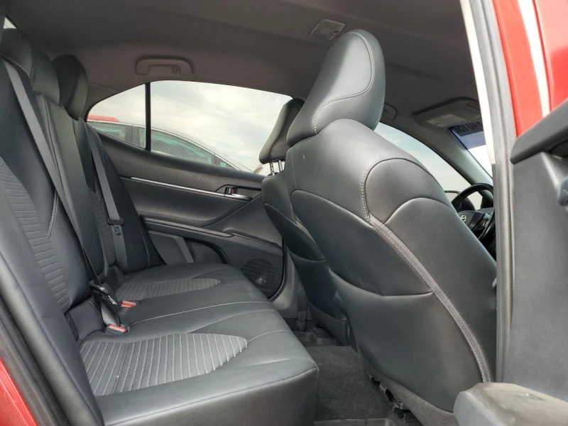 Toyota Camry 2.5l Se, снимка 10 - Автомобили и джипове - 53392377