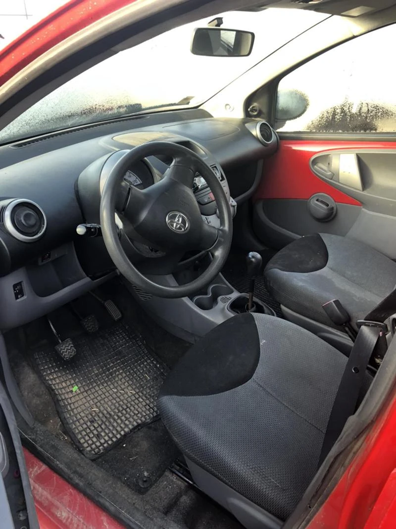 Toyota Aygo 1.0 ivvti - изображение 9