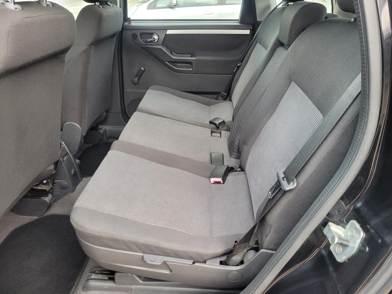 Opel Meriva 1.7 CDTI | Mobile.bg — изображение 11