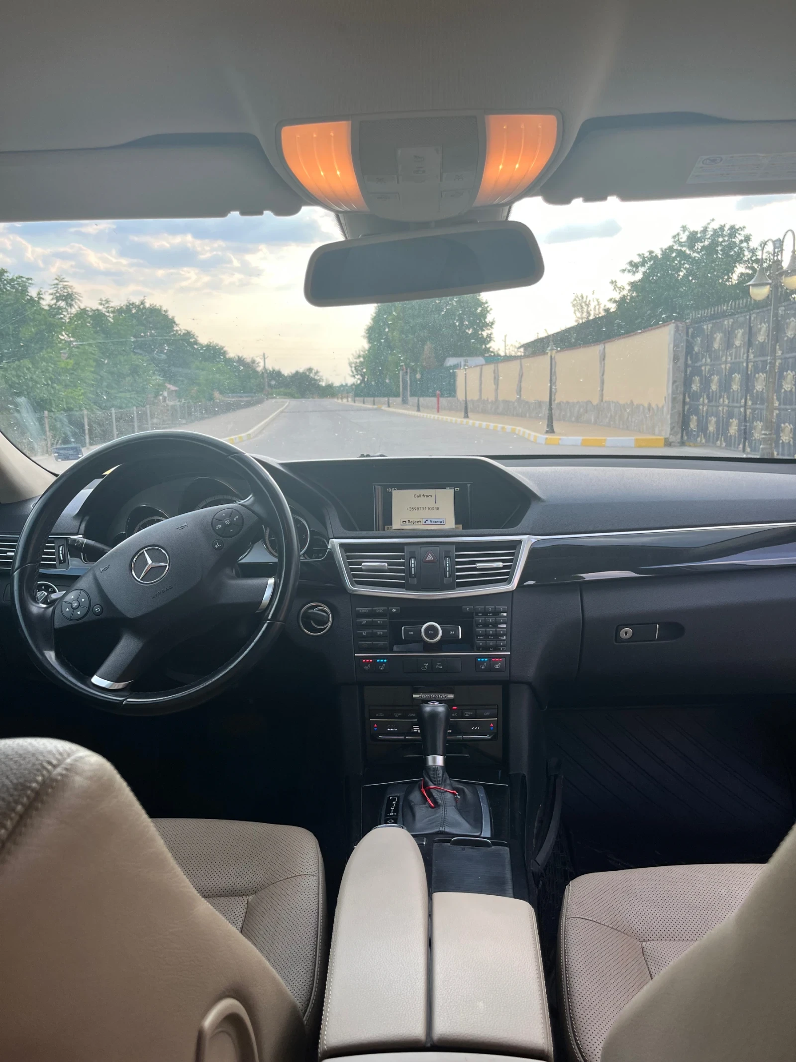 Mercedes-Benz E 220  - изображение 9