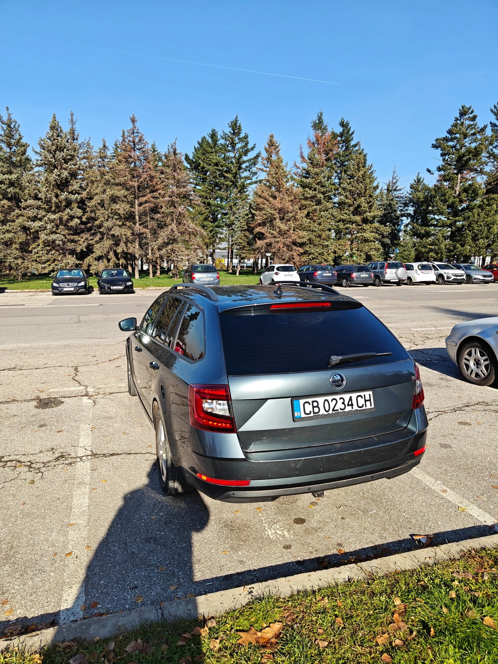 Skoda Octavia 1.6/110кс/Регистрирана/Обслужена - изображение 3