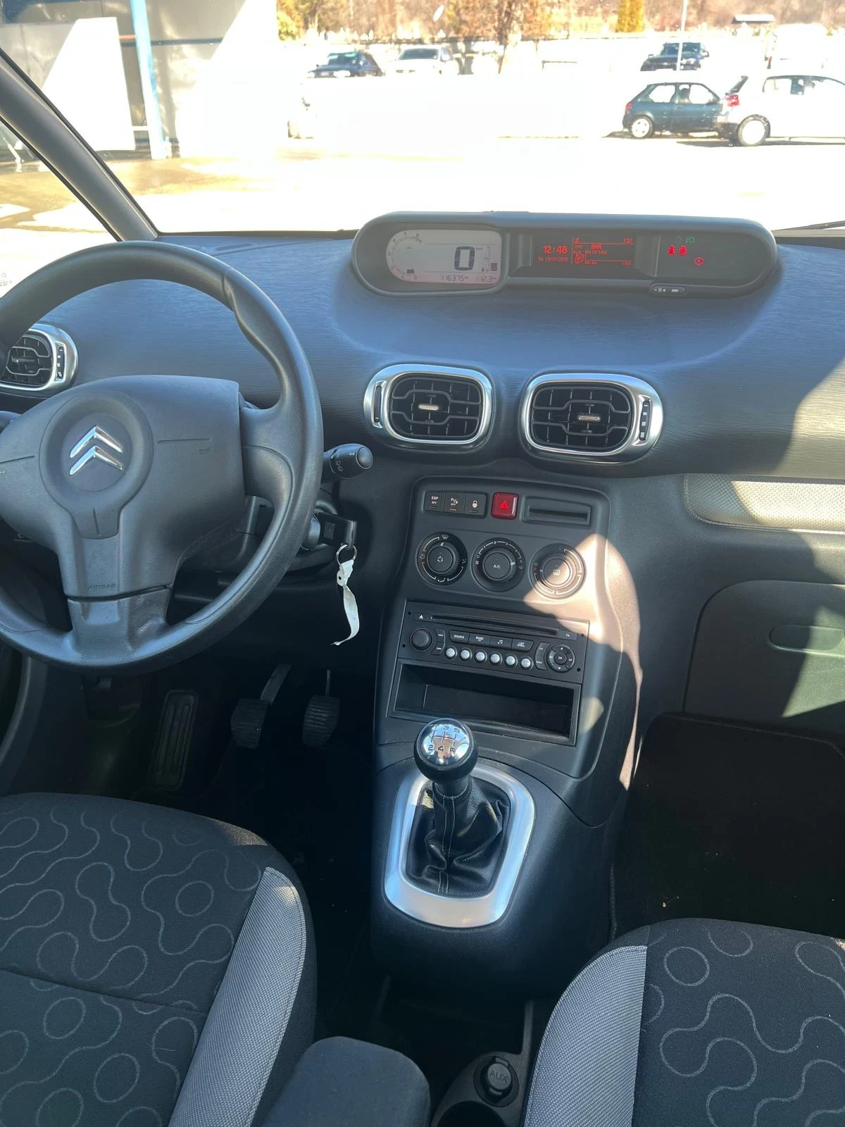 Citroen C3 Picasso 1.4i klima - изображение 9