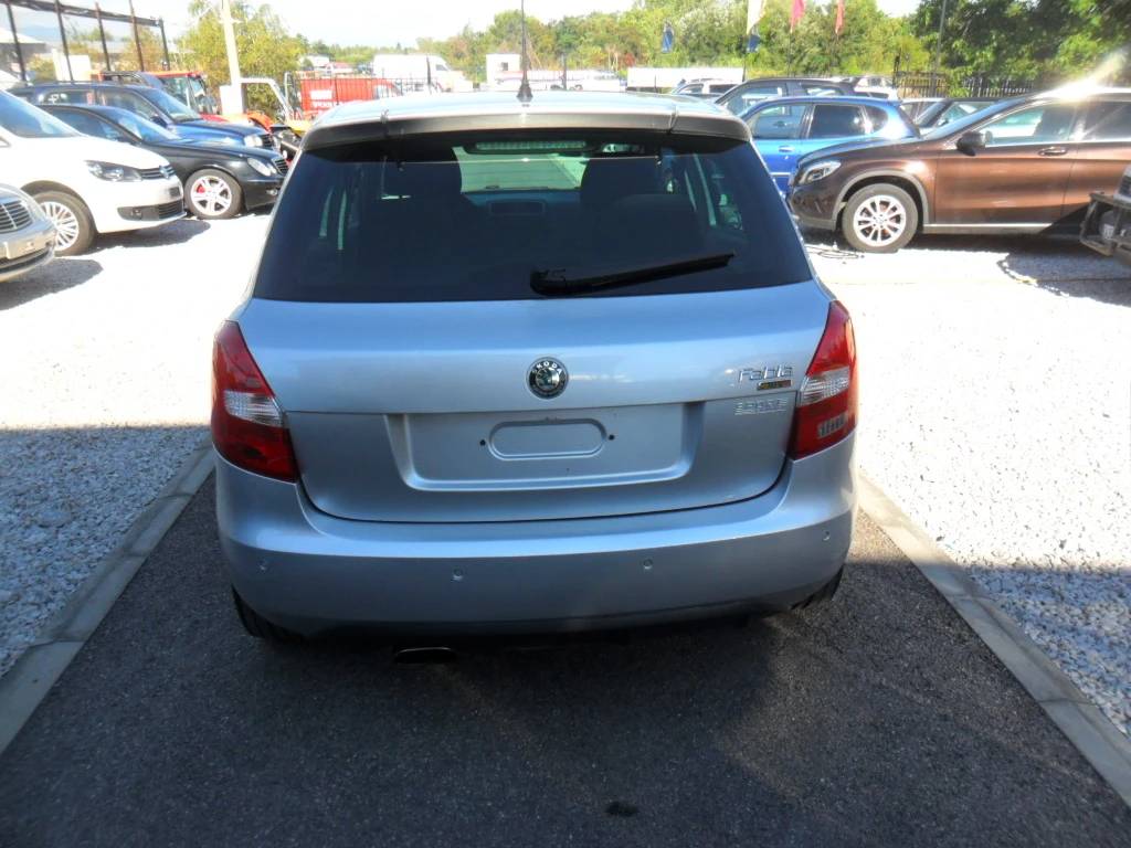 Skoda Fabia 1.6i Sport AVTOMAT - изображение 4