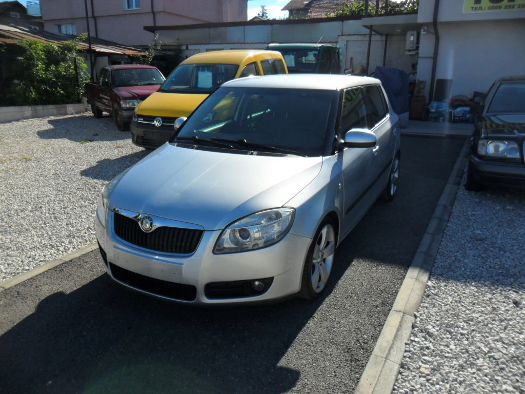 Skoda Fabia 1.6i Sport AVTOMAT - изображение 3